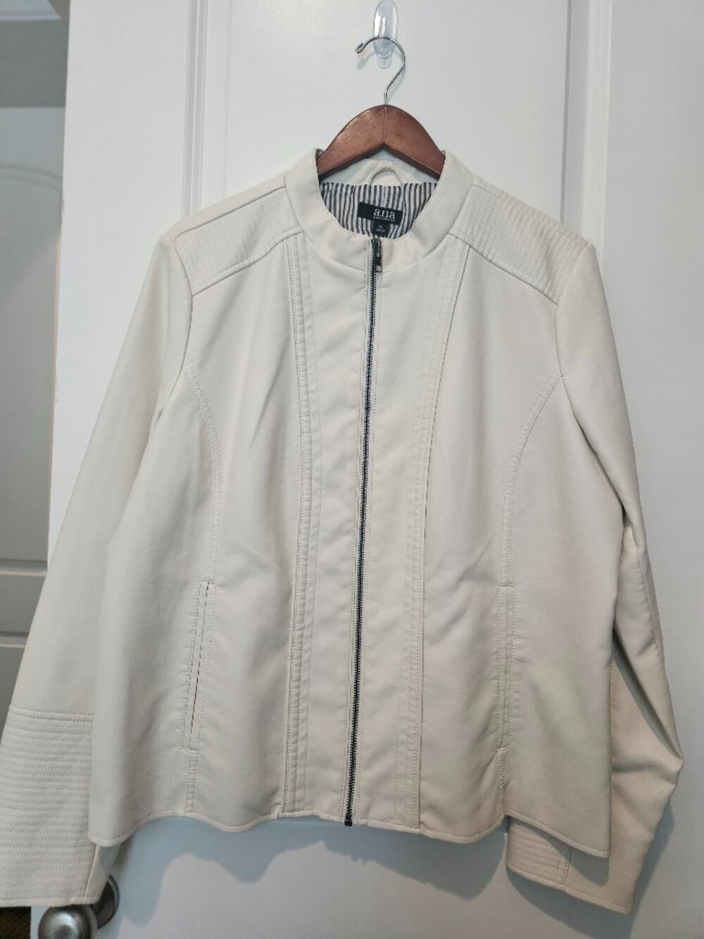 a.n.a. white faux leather jacket, XL
